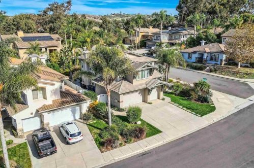5324 Forecastle Ct, Carlsbad CA  92008-3800 exterior