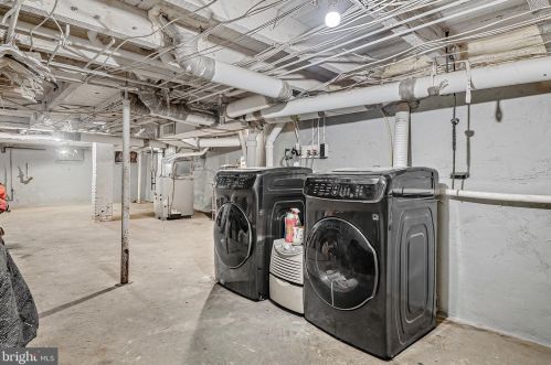 722 Wallace St, York PA 17403-1337 exterior