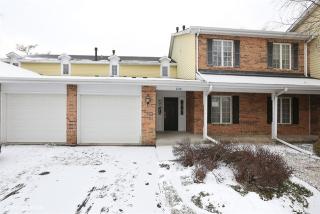 7210 Birchwood Ct, Willowbrook IL 60527-7511 exterior