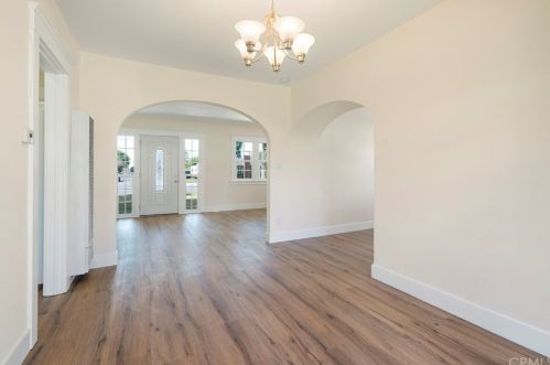 6236 Palm Ave, Riverside CA  92506-2078 exterior