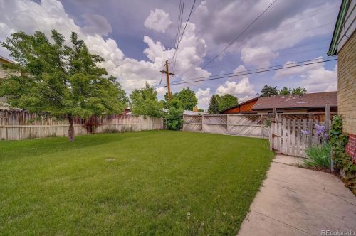 406 Kendall St, Denver CO 80226-1838 exterior