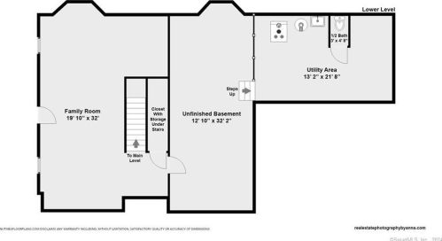 6 Castlewood Dr, Upper Stepney CT  06468-5207 exterior