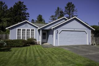 5450 Alpine Ct, Eureka, CA 95503-6372