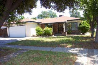 4348 Cedar Ave, Fresno, CA 93726-3718