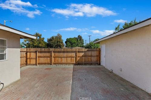 8170 Garfield St, Riverside CA  92504-3010 exterior