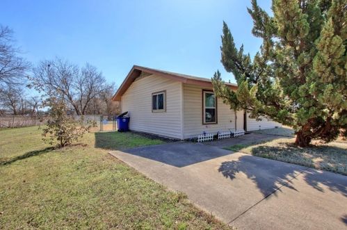 5415 Evans Ave, Austin TX  78751-1326 exterior