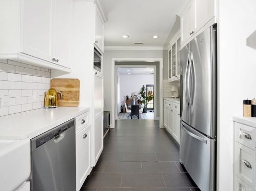 4691 Emerson St, Riverside CA  92506-2008 exterior