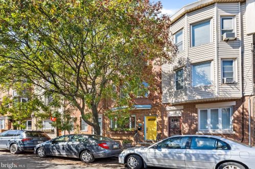 904 10th St, Philadelphia PA 19147-3744 exterior