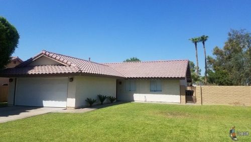 711 Holdridge St, Calexico, CA 92231-1908
