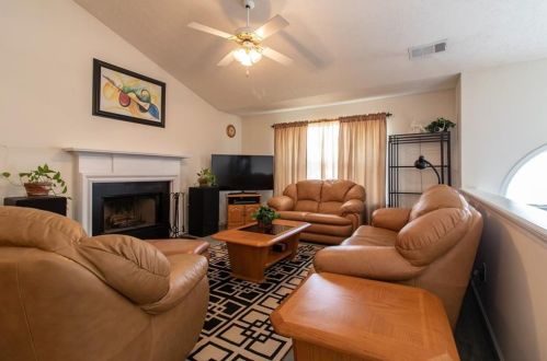 1909 Owens Trl, Rex GA 30273-1080 exterior