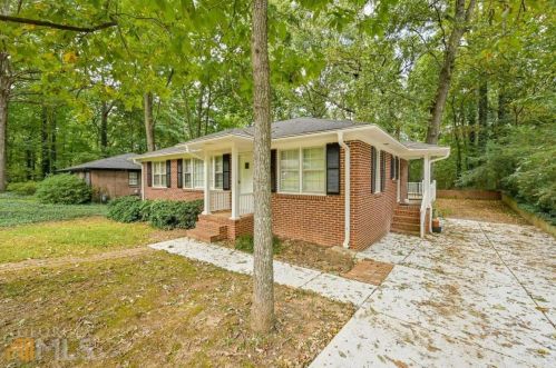 1939 Minnewil Ln, Marietta, GA 30068-3362