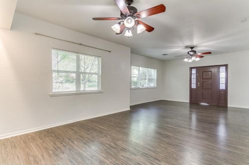 5417 El Campo Ave, Fort Worth TX 76107-4701 exterior