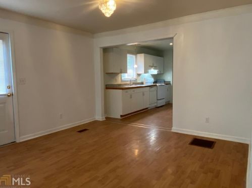 5779 Hillside Ave, Atlanta GA  30340-4325 exterior