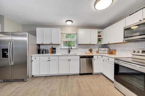28 Ginger Dr, Big Canoe GA  30143-3969 exterior