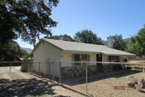 200 Miller St, Bodfish, CA 93205-9766