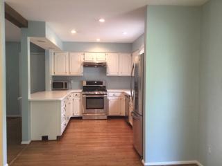 8918 Kenilworth Dr, Springfield VA  22015-2174 exterior