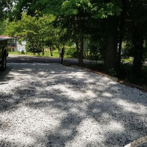 37 Fountain Cir, Holly Springs, GA 30188-2738