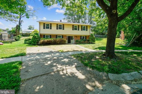 9401 Curran Rd, Silver Spring, MD 20901-2805