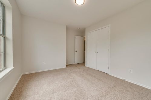 9905 Crystal Valley Way, Dallas TX  75227-5235 exterior