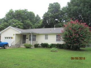 305 11th St, Pryor, OK 74361-6812