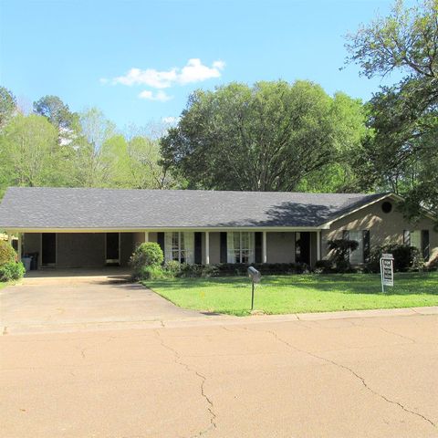 116 Temple Rd, Natchez, MS 39120-5128