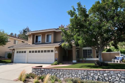 27001 Brighton Ln, El Toro, CA 92630-5853