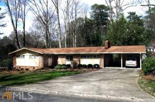 670 Holly Dr, Marietta, GA 30064-3334