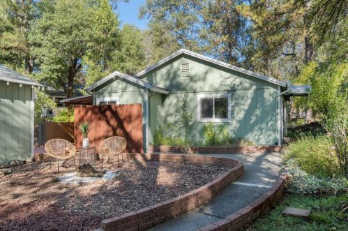 2804 Tunnel St, Swansboro Country, CA 95667-4514