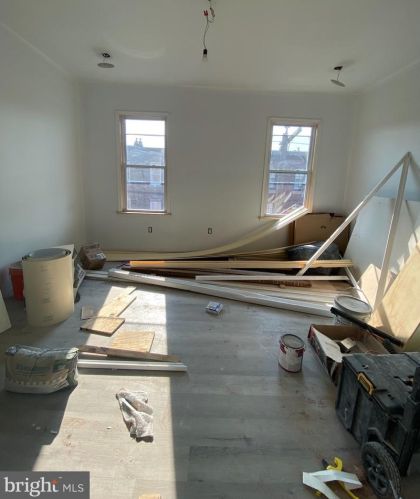 1534 15th St, Philadelphia, PA 19146-4806