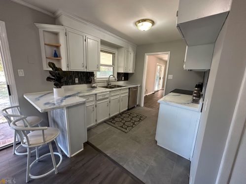 407 Arrowhead Trl, Warner Robins GA  31088-5380 exterior