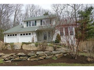 11 Casey Ln, Coventry, RI 02816-5044