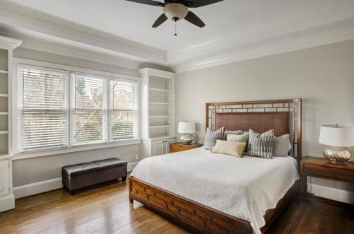 5175 Falcon Chase Ln, Atlanta GA  30342-2155 exterior