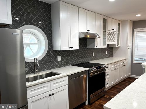 4401 Arlington Blvd, Arlington, VA 22203-2703