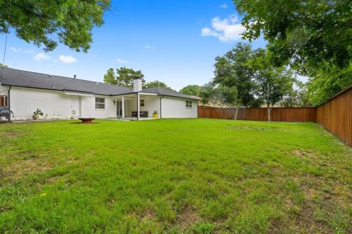 3813 Kelvin Ave, Fort Worth TX  76133-2947 exterior