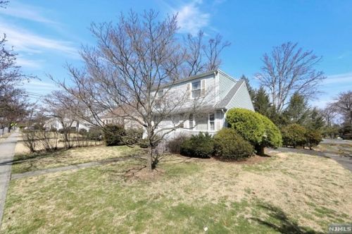 315 Graphic Blvd, N Milford, NJ 07646-2134