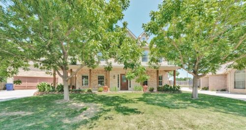 1497 Thousand Oaks Dr, Decatur, TX 76234-3757