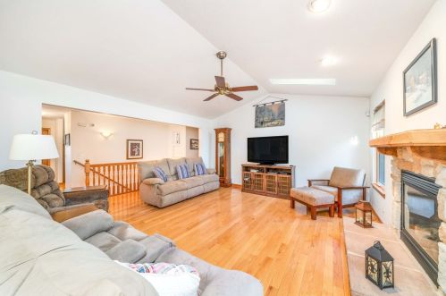 1503 Brickville Rd, Sycamore IL  60178-3409 exterior