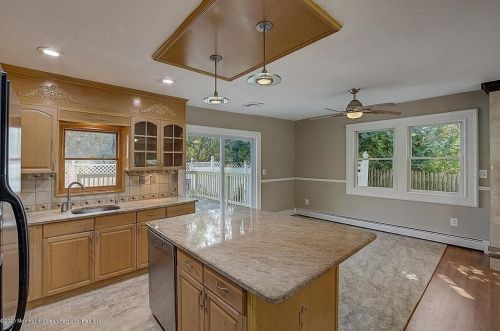 505 Monmouth Rd, Red Bank, NJ 07711