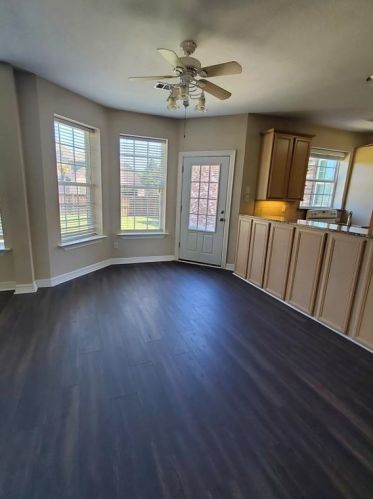 7420 Hillshire Ln, Irving TX  75063-5687 exterior