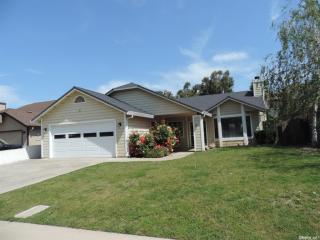 1830 Robin Ln, Lodi, CA 95240-7824
