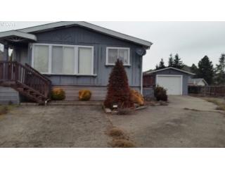 122 Walter, Roseburg OR  97470 exterior