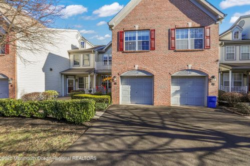 76 Banyan Blvd, Holmdel Village, NJ 07733-2782