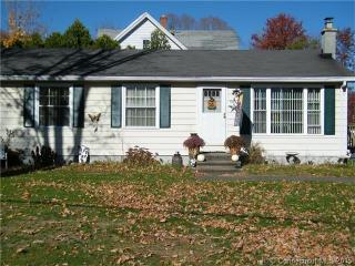 54 Ward St, Middletown, CT 06457-4138