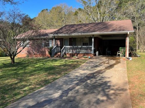 829 Park Lake Ct, Monroe, GA 30656-4567