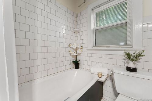 1858 Gilpin St, Denver CO  80209-4522 exterior