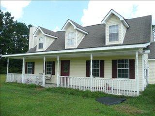 1147 Jackson Rd, Townsend, GA 31331-9021