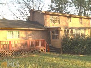 2560 Paces Landing Dr, Conyers GA  30012-2910 exterior