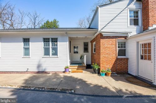 2009 Grace Church Rd, Silver Spring MD 20910-2116 exterior