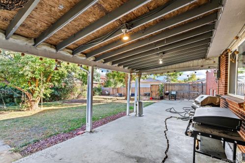 760 Evanston St, Aurora CO 80012-5718 exterior