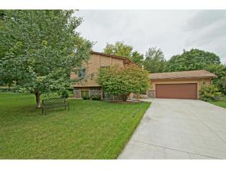 6580 Joshua Cir, Orono, MN 55331-7726